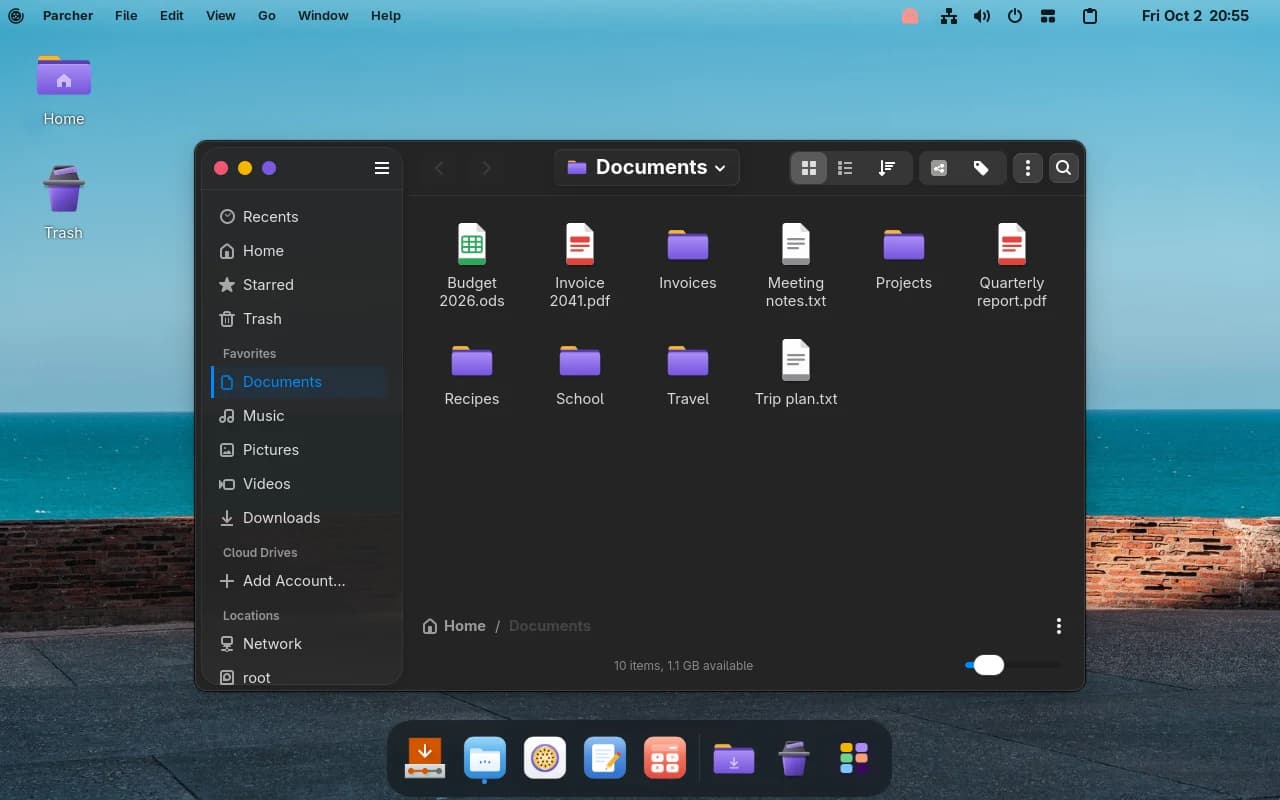 The ParchaOS desktop with its dock.